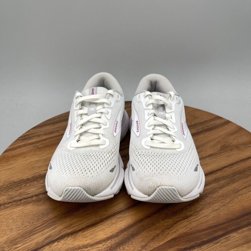 Brooks Ghost 15 Shoes Womens Size 8 B White Running Comfort Walking Sneakers Gym - Picture 2 of 9